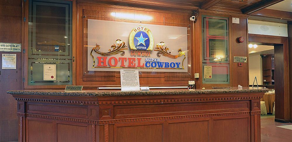 Collection O Hotel Super Cowboy Малакка Экстерьер фото